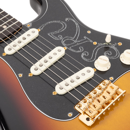 Fender Custom Shop Stevie Ray Vaughan Signature Stratocaster - 3 Color Sunburst