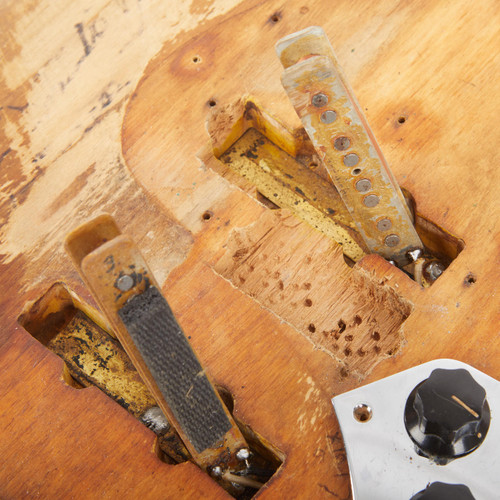 Vintage Fender Jazz Bass 1966 Stripped Finish