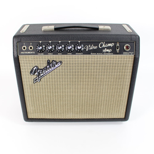 Vintage 1966 Fender Blackface Vibro Champ 1x8 Tube Combo Amp
