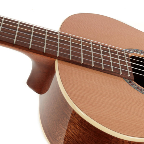 Godin Concert Cedar & Mahogany Classical Left Handed - Natural