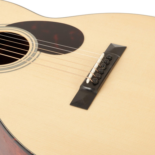 Eastman E10OO Adirondack OO Acoustic - Natural