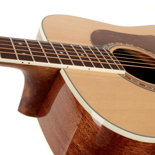 Washburn D10S Heritage 10 Series Dreadnought Acoustic - Natural