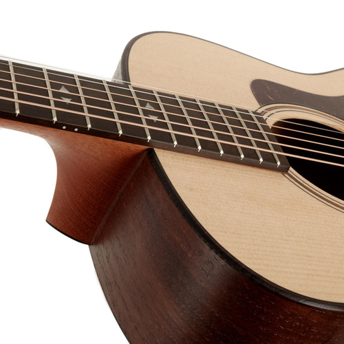 Taylor GT Grand Theater Urban Ash Acoustic - Natural