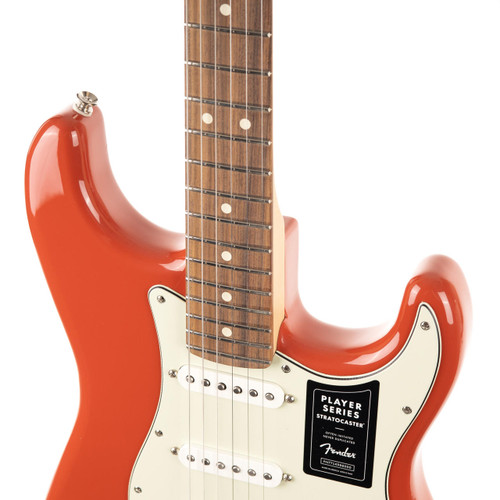 Fender Limited Edition Player Series Stratocaster Pau Ferro - Fiesta Red