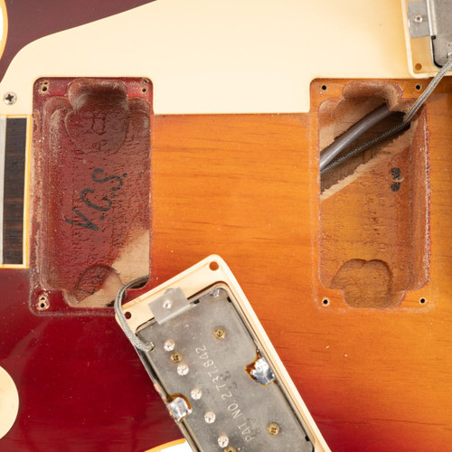 Vintage Gibson Les Paul Studio Standard Cherry Sunburst 1984 (81574515)