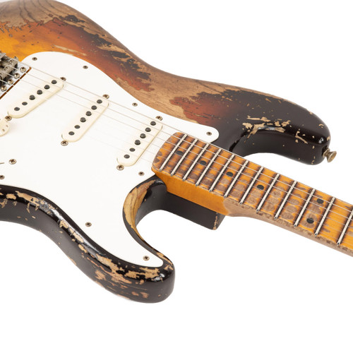 Used Fender Custom Shop Red Hot Stratocaster Heavy Relic Sunburst 2022