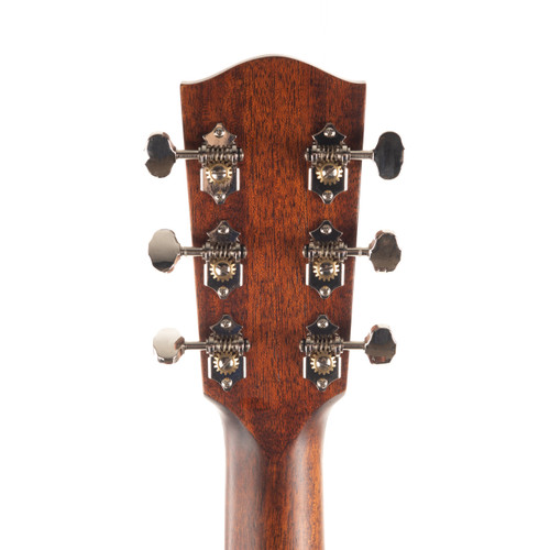 Eastman E1OOSS-SB Slope Shoulder OO - Satin Sunburst