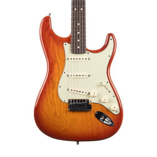 Used Fender Custom Shop Custom Deluxe Stratocaster Aged Cherry Sunburst 2011