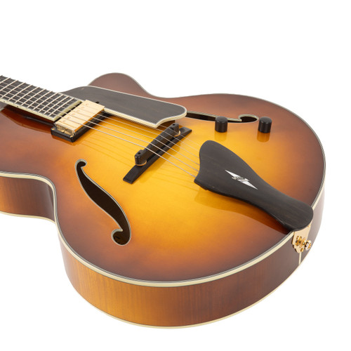 Eastman AR805CE Solid Carved Archtop - Gold Burst