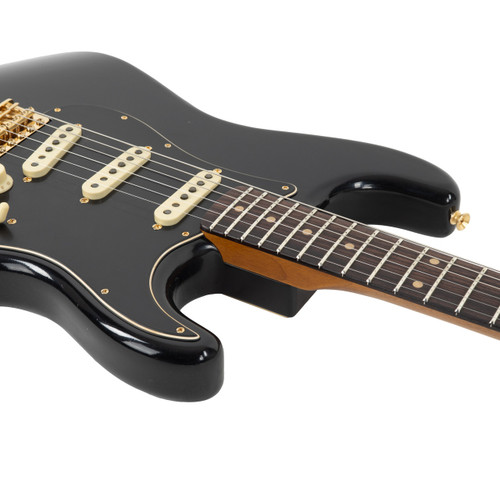 Fender Custom Shop 1962 Stratocaster Journeyman Relic Gold Hardware - Aged Black