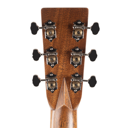 Martin HD-28L Dreadnought Left Handed - Natural