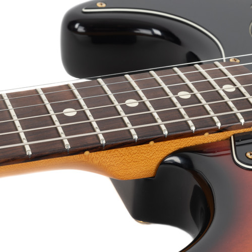 Vintage Fender Stevie Ray Vaughan Stratocaster Sunburst Brazilian 1992
