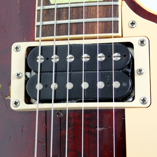 2001 Gibson Les Paul Classic Electric Guitar with Repaired Cracks