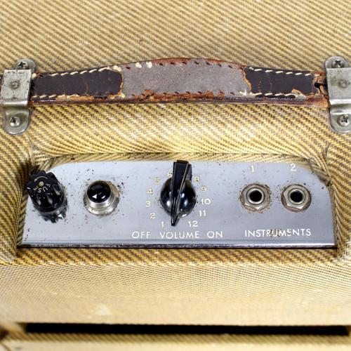 Vintage 1956 Narrow Panel Fender Champ 5W 1x6 Tube Combo Amp