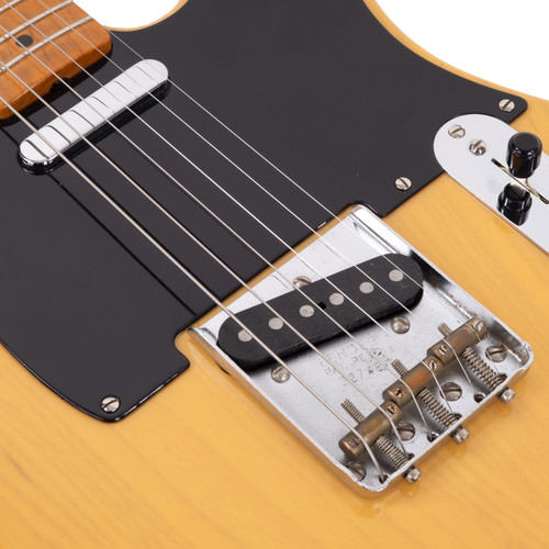 Used Fender American Vintage '52 Telecaster Butterscotch Blonde 1999