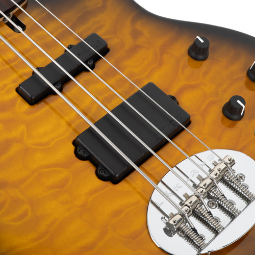 Used USA Lakland 44-94 Deluxe Quilted Maple Tobacco Sunburst