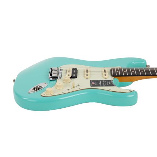 Fender American Ultra Luxe Vintage '60s Stratocaster HSS Rosewood - Sea Foam