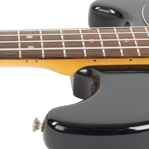 Vintage Fender Musicmaster Bass Black 1979