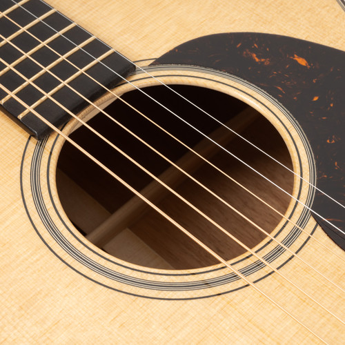 Used Martin 000-18 Modern Deluxe Natural 2025