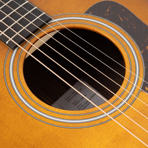 Taylor 214ce Special Edition Acoustic-Electric - Honeyburst