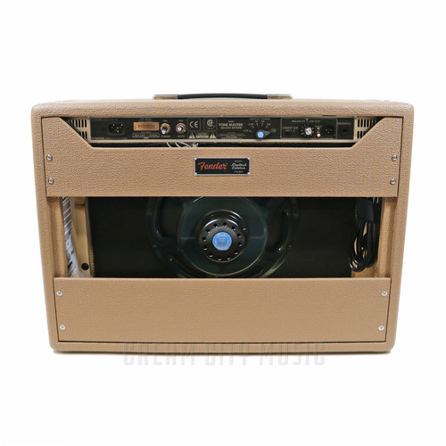 Used Fender Limited Edition Tone Master Deluxe Reverb 22W 1x12 Combo Amp - Cocoa