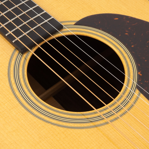 Used Martin HD-28 Natural 2018
