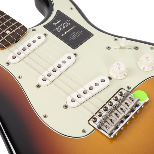 Fender Vintera II Road Worn 60s Stratocaster FSR - 3-Color Sunburst