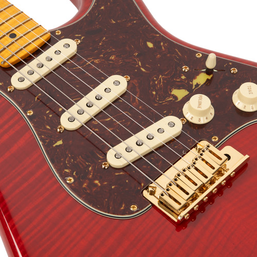 Fender Custom Shop Limited Edition Custom Deluxe Stratocaster - Crimson Red Transparent