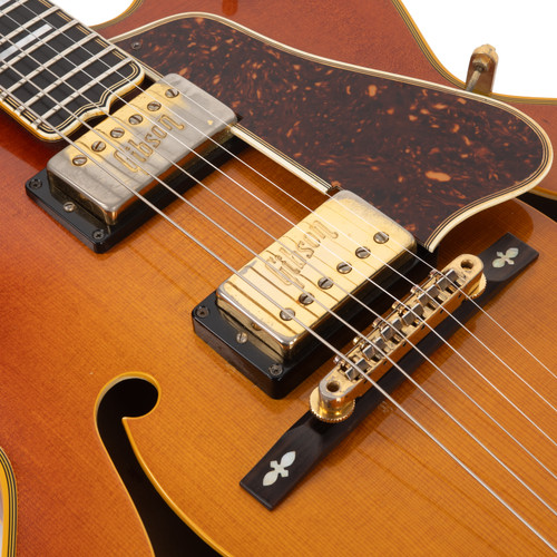 Vintage Gibson Byrdland Sunburst 1972