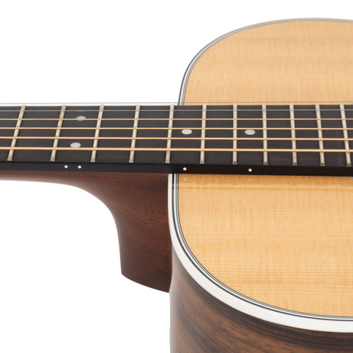 Used Martin 00-28 Natural 2017