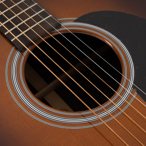 Martin HD-28 Spruce & Rosewood Dreadnought - Ambertone