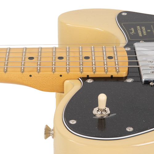 Used Fender American Vintage II 1975 Telecaster Deluxe Maple - Vintage Blonde