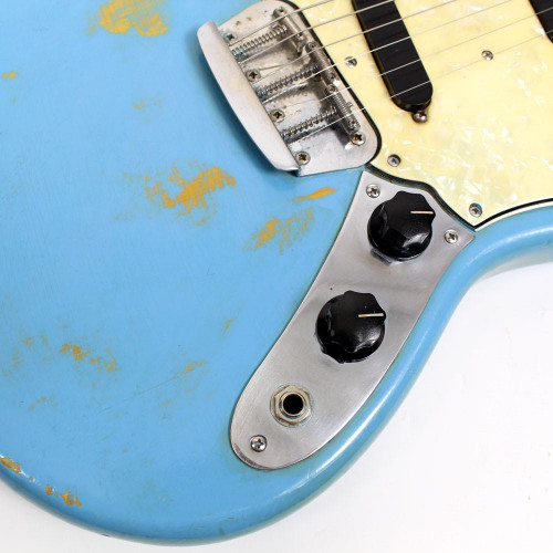 Vintage 1966 Fender Duo Sonic II Electric Guitar in Blue Finish