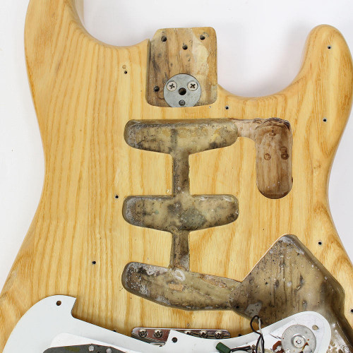 Vintage 1975 Fender Stratocaster Electric Guitar Natural