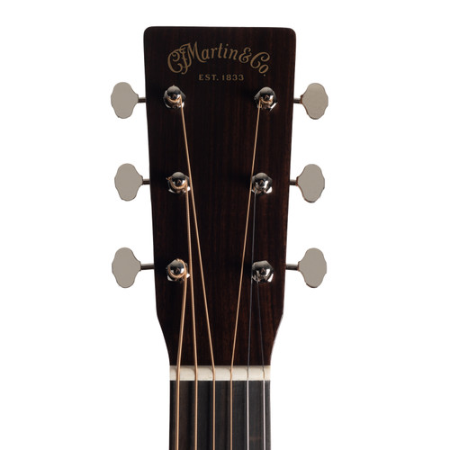 Martin D-18 - Ambertone