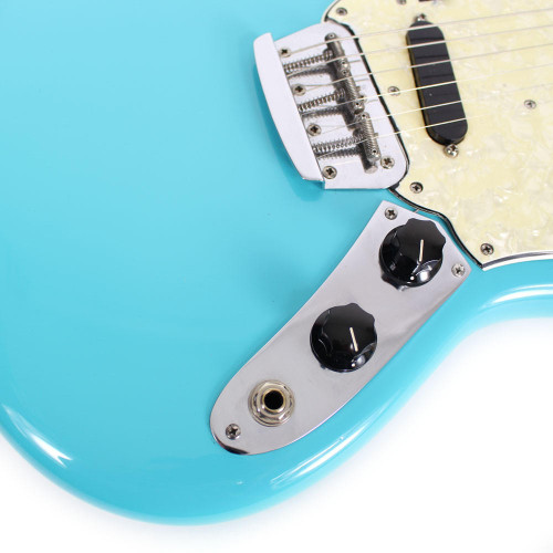 Vintage 1966 Fender Duo Sonic II Electric Guitar Refinished in Blue