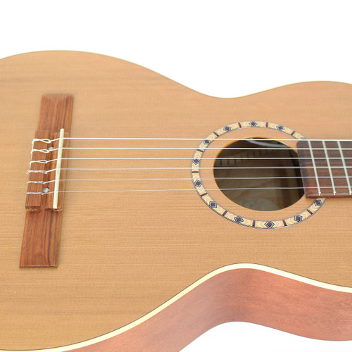 Art & Lutherie Ami Nylon Cedar Acoustic Electric Parlor Guitar in Natural