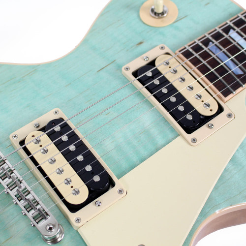 Used 2015 Gibson Les Paul Classic Electric Guitar in Sea Foam Green