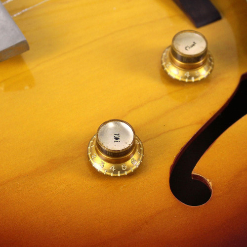 Vintage 1963 Gibson ES-175 Hollowbody Electric Guitar Sunburst Finish