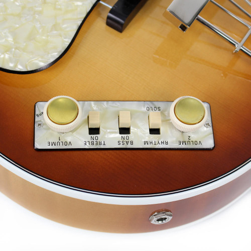 Hofner 500/2 Left-Handed Club Bass in Sunburst
