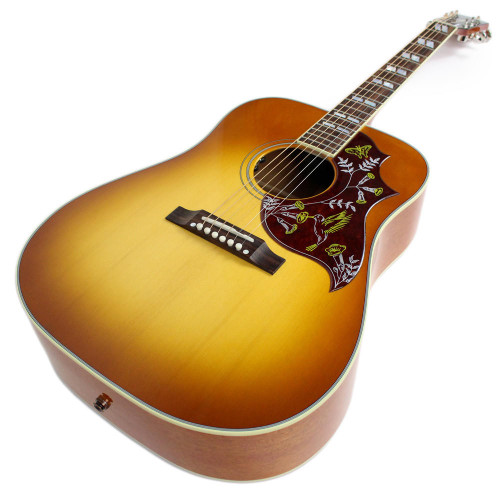 Used 2016 Gibson Hummingbird Dreadnought Acoustic Electric Guitar in Heritage Cherry Sunburst