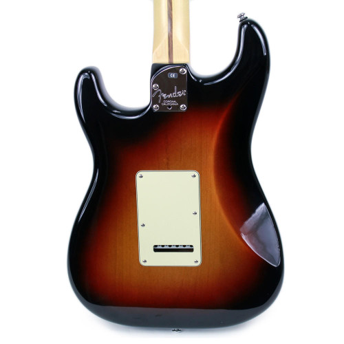 2005 Fender American Deluxe Stratocaster HSS in 3-Color Sunburst