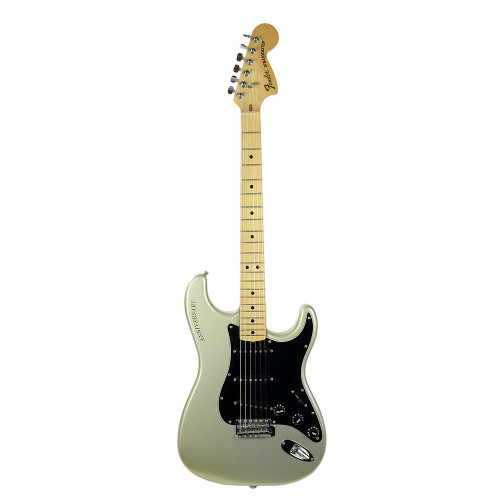 1979 Fender 25th Anniversary Stratocaster in Silver | Cream City Music