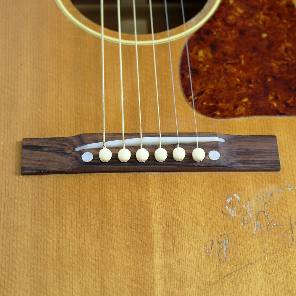 Vintage 1951 Gibson LG-3 Acoustic Guitar Natural Finish | Cream 