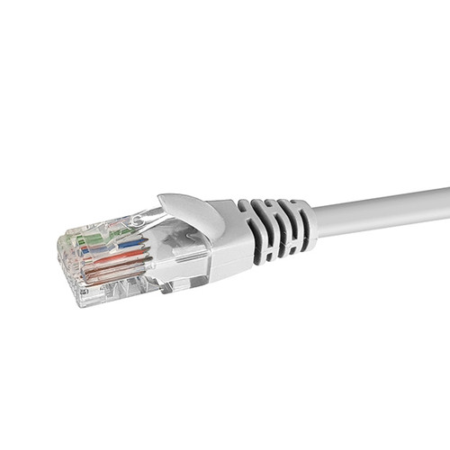 Close-up profile of the RJ45 connector and White jacket on a 5m Datamaster Cat6 U/UTP patch cable.
