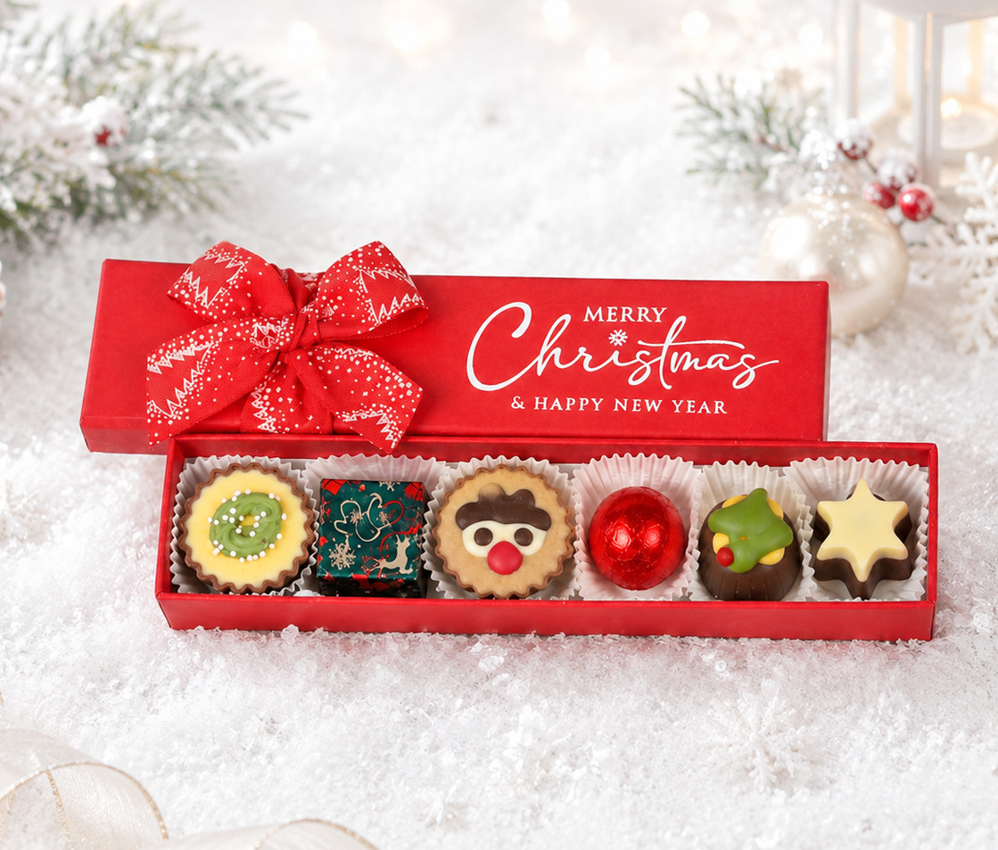 7121 Red 6 choc collection with Merry Christmas Print Gift Box