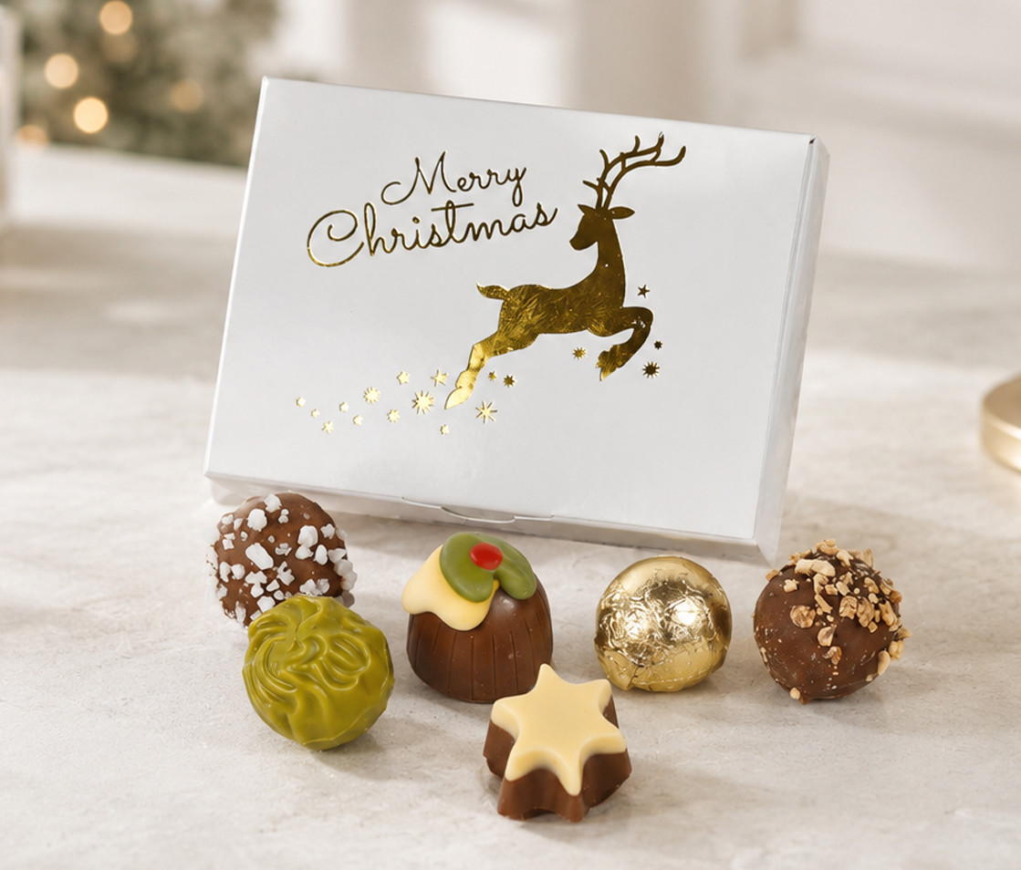 7339 Merry Christmas Gold Reindeer 6 Chocolate Ballotin Box.