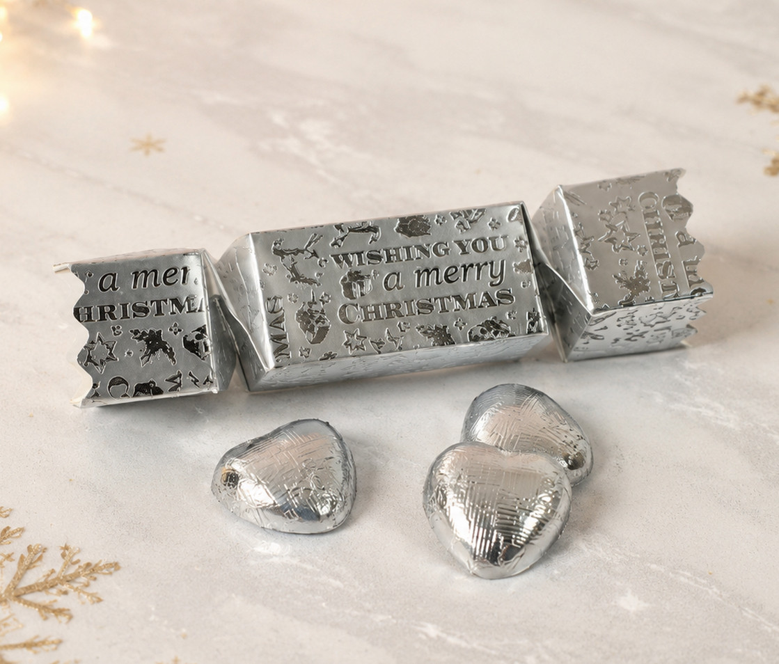 Silver Mini Cracker with Milk Chocolate Hearts