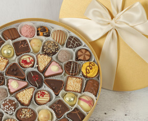 1064 Heavenly Gold 44 Chocolate Selection - Stunning Belgian and Swiss Chocolates