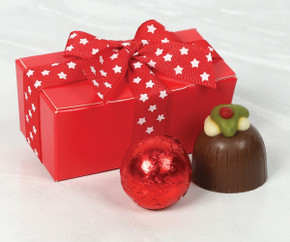 2396 Red 2 Choc with Festive Star Ribbon. A Perfect Table Gift